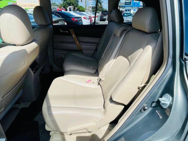 2010 Toyota Highlander Hybrid Limited V6