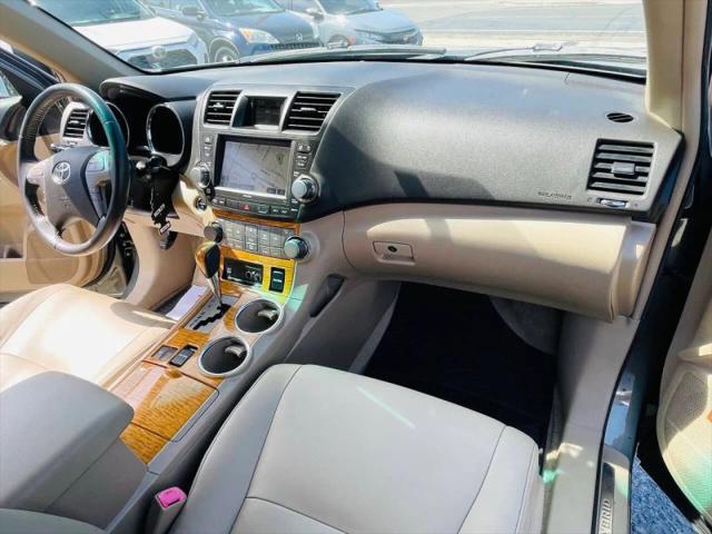 2010 Toyota Highlander Hybrid Limited V6