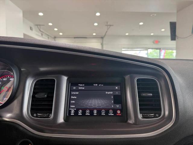 2022 Dodge Charger SXT RWD