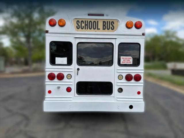 2008 Ford E-450 Cutaway XL