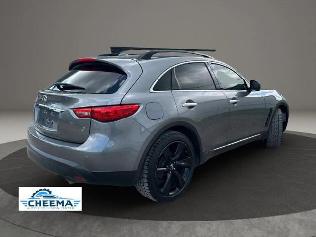 2017 INFINITI QX70 3.7