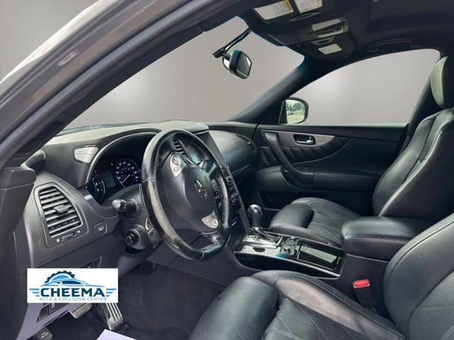 2017 INFINITI QX70 3.7