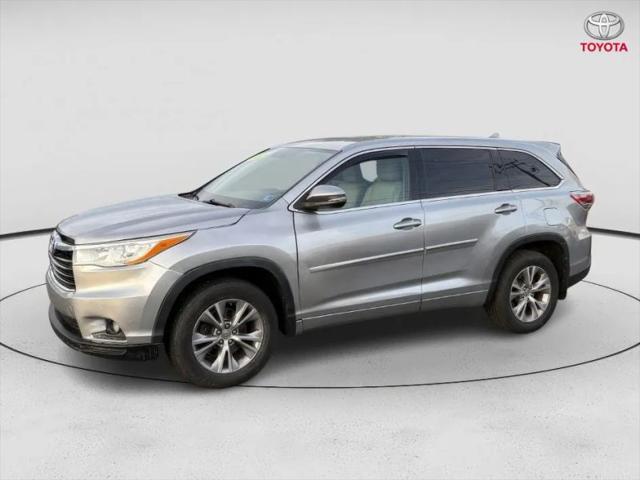 2015 Toyota Highlander LE Plus V6