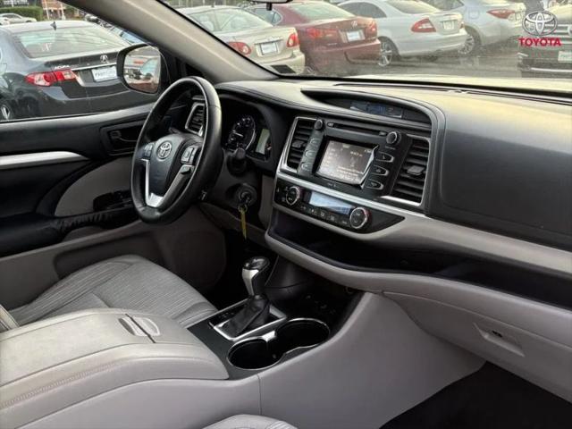 2015 Toyota Highlander LE Plus V6