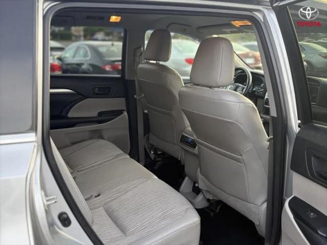 2015 Toyota Highlander LE Plus V6