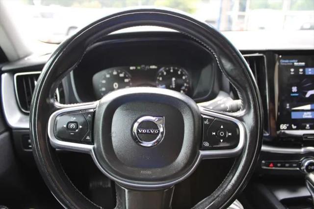 2018 Volvo XC60 T5 Momentum