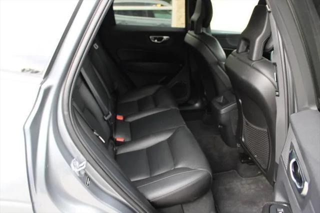 2018 Volvo XC60 T5 Momentum