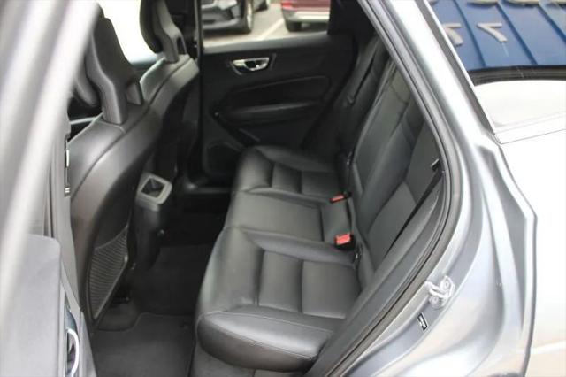 2018 Volvo XC60 T5 Momentum