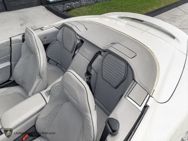 2014 Aston Martin Vanquish Volante