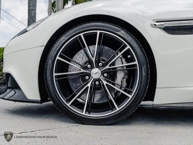 2014 Aston Martin Vanquish Volante