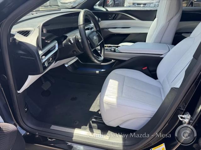 2024 Cadillac iQ Sport w/1SF