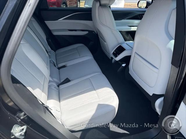 2024 Cadillac iQ Sport w/1SF