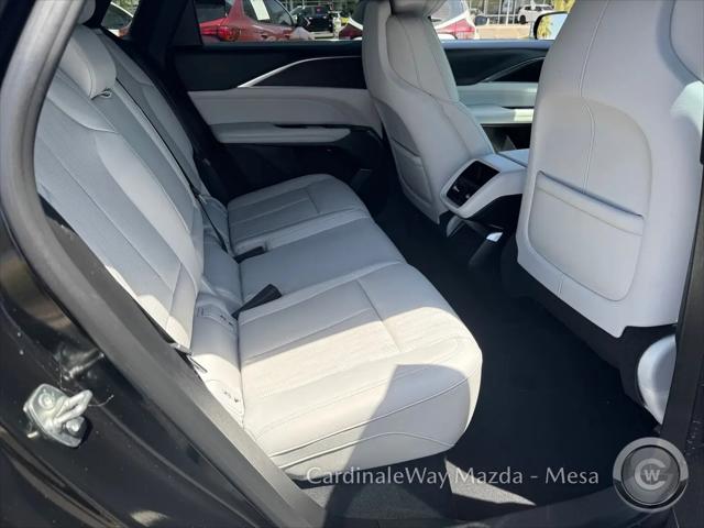 2024 Cadillac iQ Sport w/1SF
