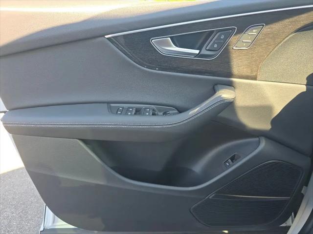 2026 Audi Q8 Premium Plus 55 TFSI quattro Tiptronic