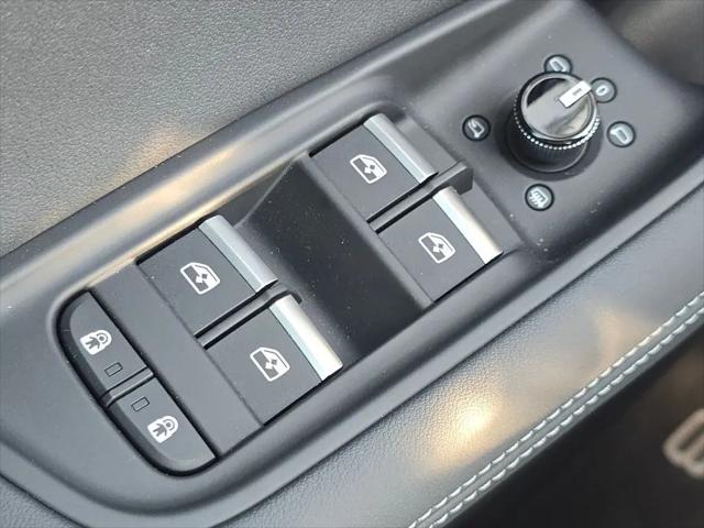 2026 Audi Q8 Premium Plus 55 TFSI quattro Tiptronic