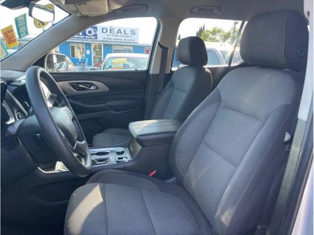 2021 Chevrolet Traverse FWD LS