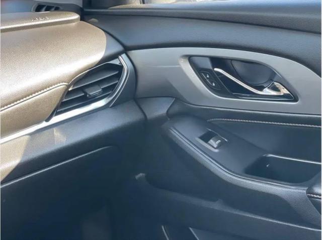 2021 Chevrolet Traverse FWD LS