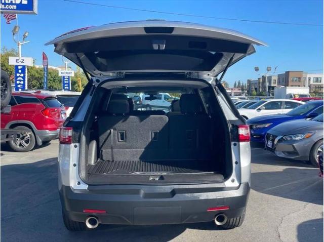 2021 Chevrolet Traverse FWD LS