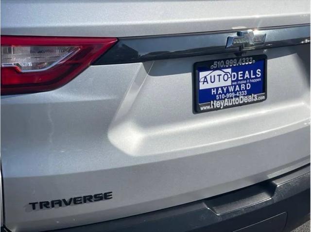 2021 Chevrolet Traverse FWD LS