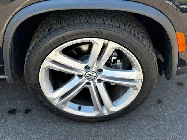 2014 Volkswagen Tiguan R-Line