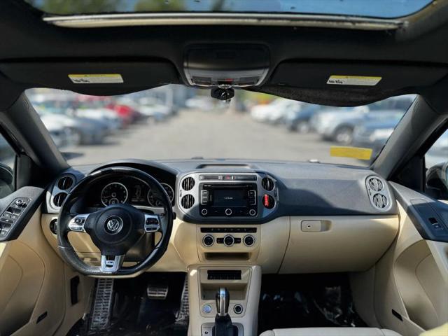 2014 Volkswagen Tiguan R-Line