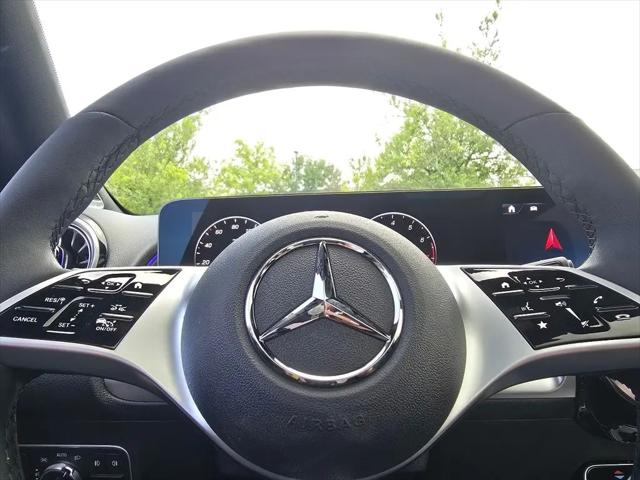 2026 Mercedes-Benz GLB 4MATIC