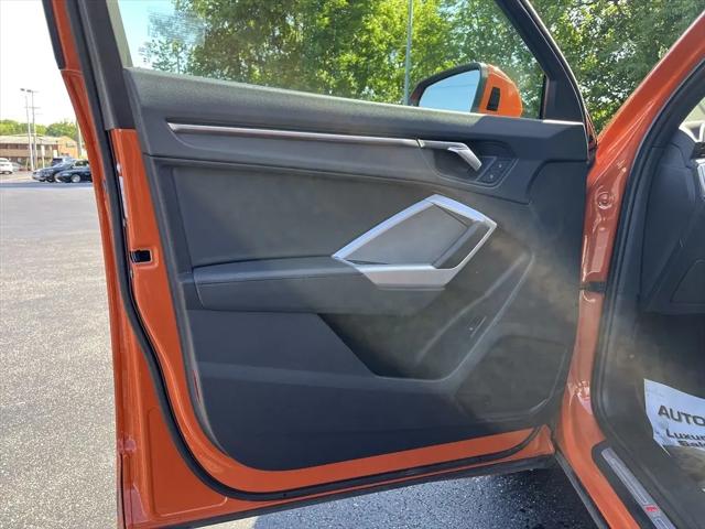 2025 Audi Q3 Premium 45 TFSI S line quattro Tiptronic