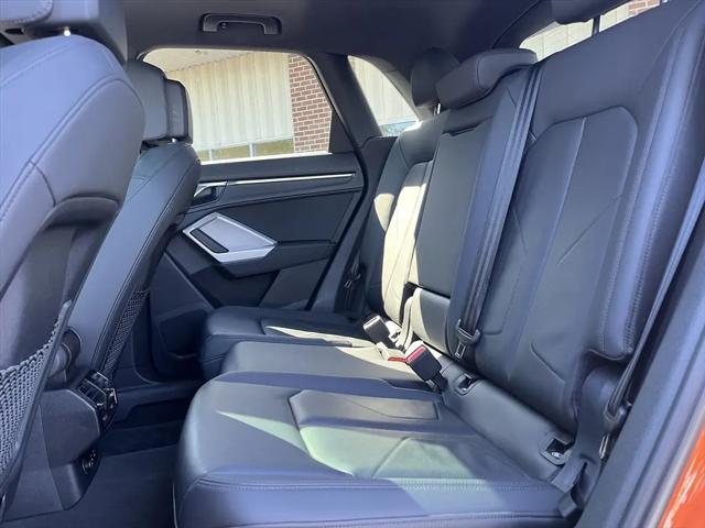 2025 Audi Q3 Premium 45 TFSI S line quattro Tiptronic