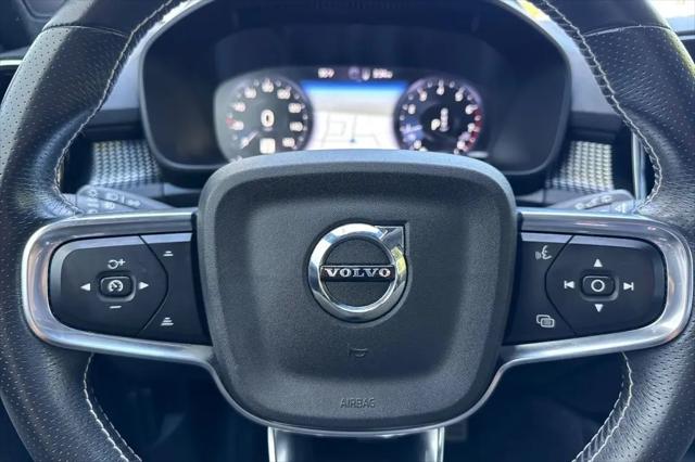 2021 Volvo XC40 T5 R-Design