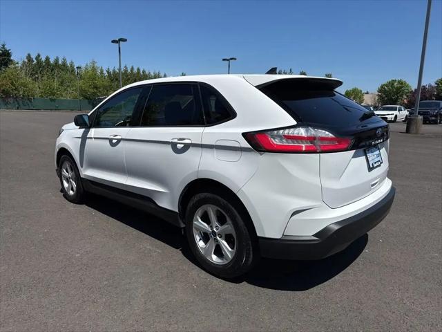 2021 Ford Edge SE