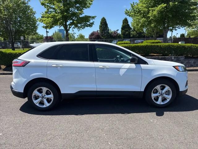 2021 Ford Edge SE