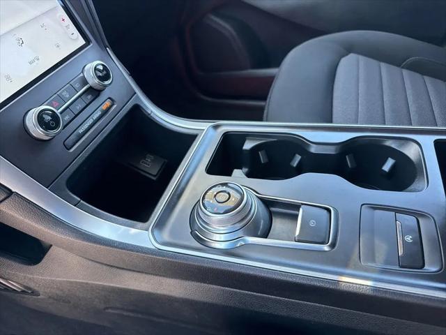 2021 Ford Edge SE
