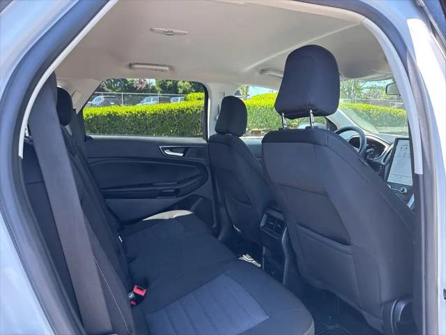 2021 Ford Edge SE