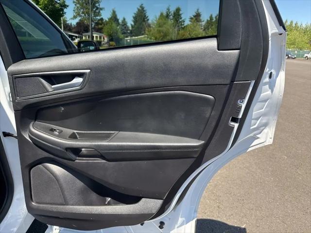2021 Ford Edge SE