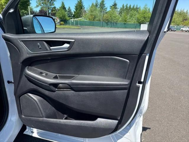 2021 Ford Edge SE