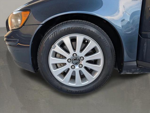 2005 Volvo S40 2.4i