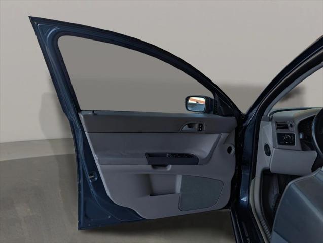 2005 Volvo S40 2.4i