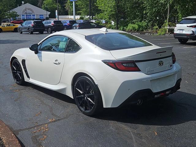 2023 Toyota GR86 Premium
