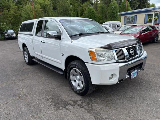 2004 Nissan Titan LE