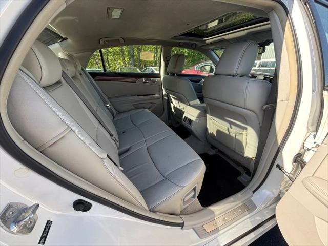 2011 Toyota Avalon Limited