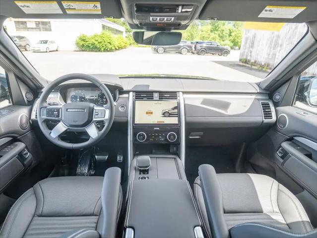 2026 Land Rover Discovery Gemini Edition