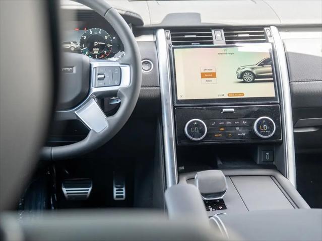 2026 Land Rover Discovery Gemini Edition
