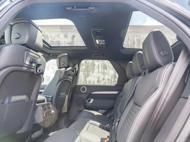 2026 Land Rover Discovery Gemini Edition