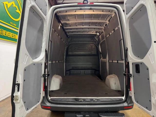 2025 Mercedes-Benz Sprinter 2500 Standard Roof 4-Cyl Diesel