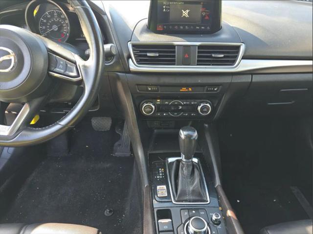 2018 Mazda Mazda3 Touring