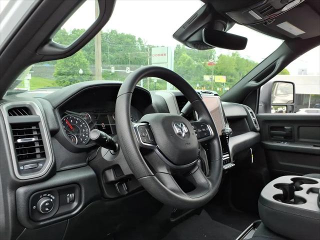 2026 Ram 2500 Black Express Crew Cab 4x4 8" Box