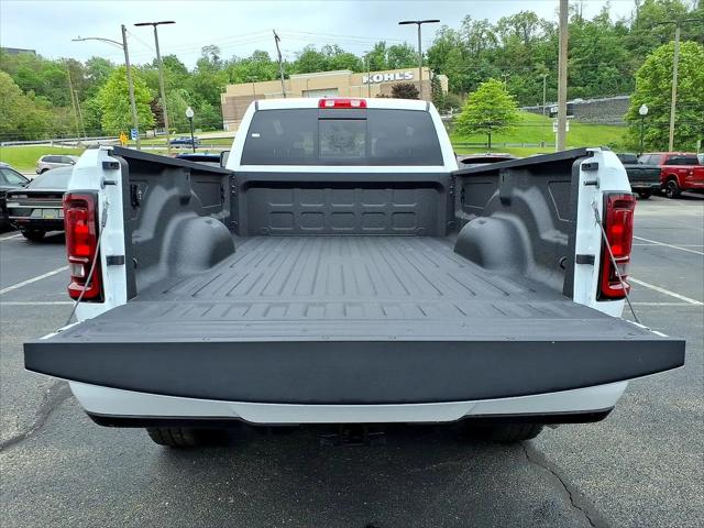 2026 Ram 2500 Black Express Crew Cab 4x4 8 Box