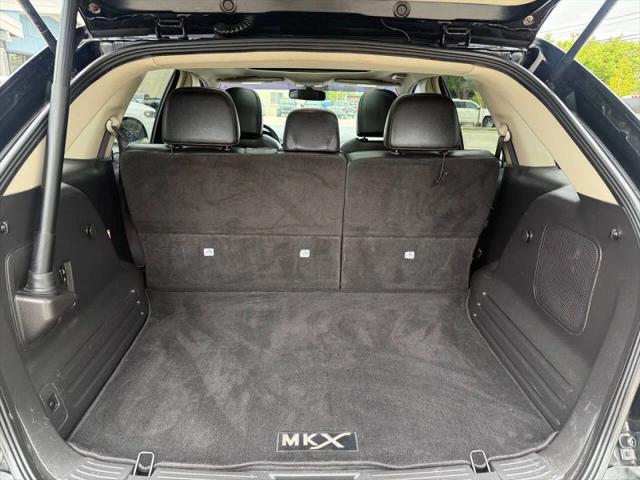 2011 Lincoln MKX Base
