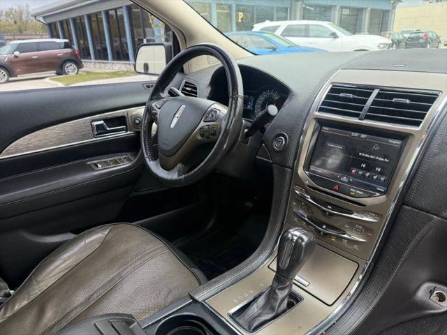 2011 Lincoln MKX Base