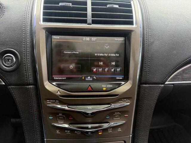 2011 Lincoln MKX Base